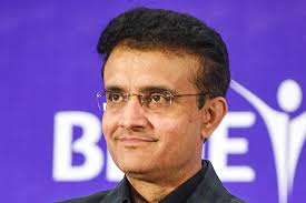 সৌরভ এও জানান আলো জ্বললে তিনি ঘুমাতে পারেন না। ফলে সব আলো নিভিয়ে তিনি ঘুমিয়ে পড়েন। 