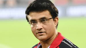 পরে জানতে পারেন তাঁকে যে ঘরটি দেওয়া হয়েছিল সেই ঘরে এই হোটেলের মালিক আত্মহত্যা করেছিলেন। 