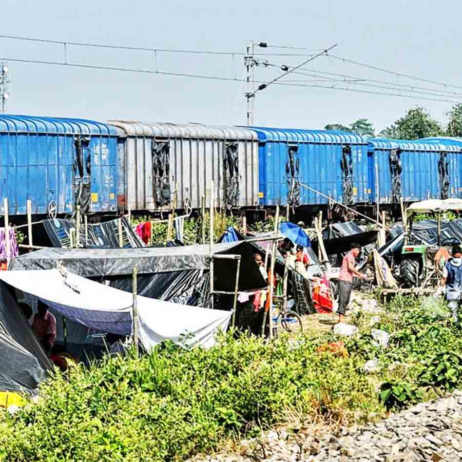 Majority of people of North bengal  in distress after losing everything in flood