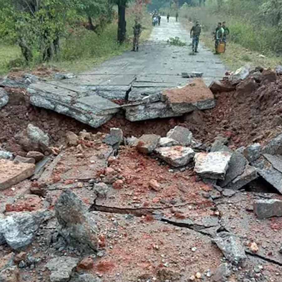 CRPF jawan killed in IED blast triggered by Maoists in West Singhbhum district of Jharkhand