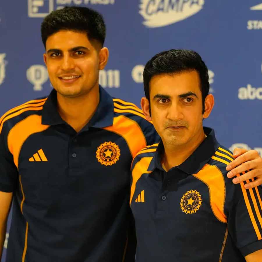 Picture of Shubman Gill and Gautam Gambhir