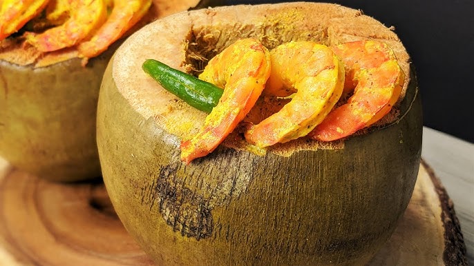 একটি বড় সসপ্যান বা প্রেশার কুকারে জল গরম করুন। জলের উপর স্ট্যান্ড বসিয়ে সিল করা ডাবটি তার উপরে বসান। জল যেন ডাবের সিল করা অংশের নীচে থাকে। ৪০ থেকে ৬০ মিনিটের জন্য মাঝারি আঁচে ভাপে রান্না করুন। যদি প্রেশার কুকারে রান্না করেন, তা হলে কোনও সিটি দেবেন না।