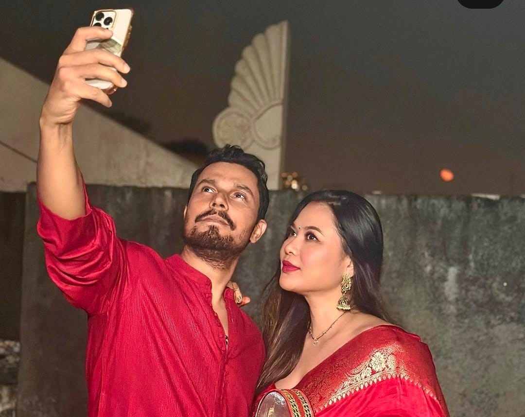 রণদীপ হুডা এবং তাঁর স্ত্রীও এই বিশেষ দিনটির উদ্‌যাপন করেন। 