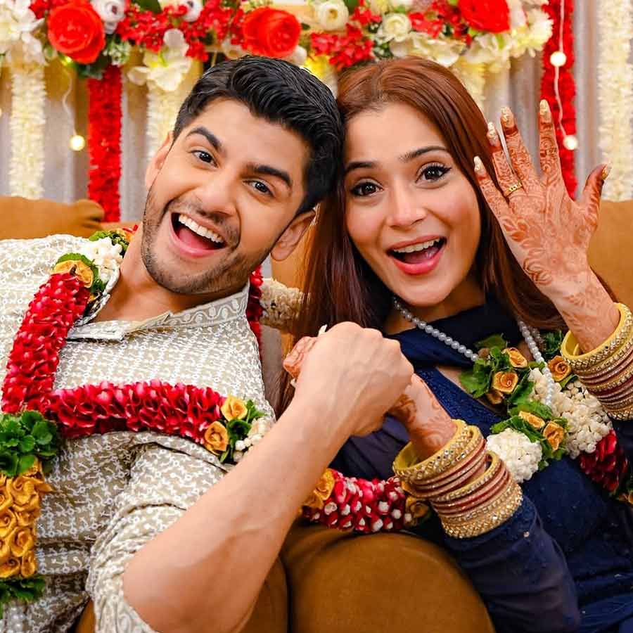 Sara Khan reacts to trolls criticising her, Krish Pathak's interfaith marriage dgtl