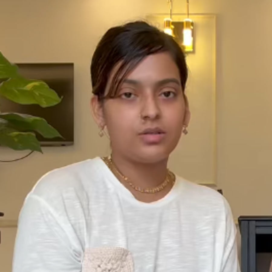 Actress Madhubani Goswami got irritated reading comments on her social media dgtl