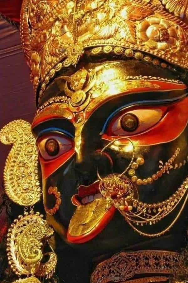  ‘ভবেশকালী’ থেকে নৈহাটির ‘বড়মা’। কী ভাবে হল এই নামকরণ? কী-ই বা এর মাহাত্ম্য? রইল সবটাই। 