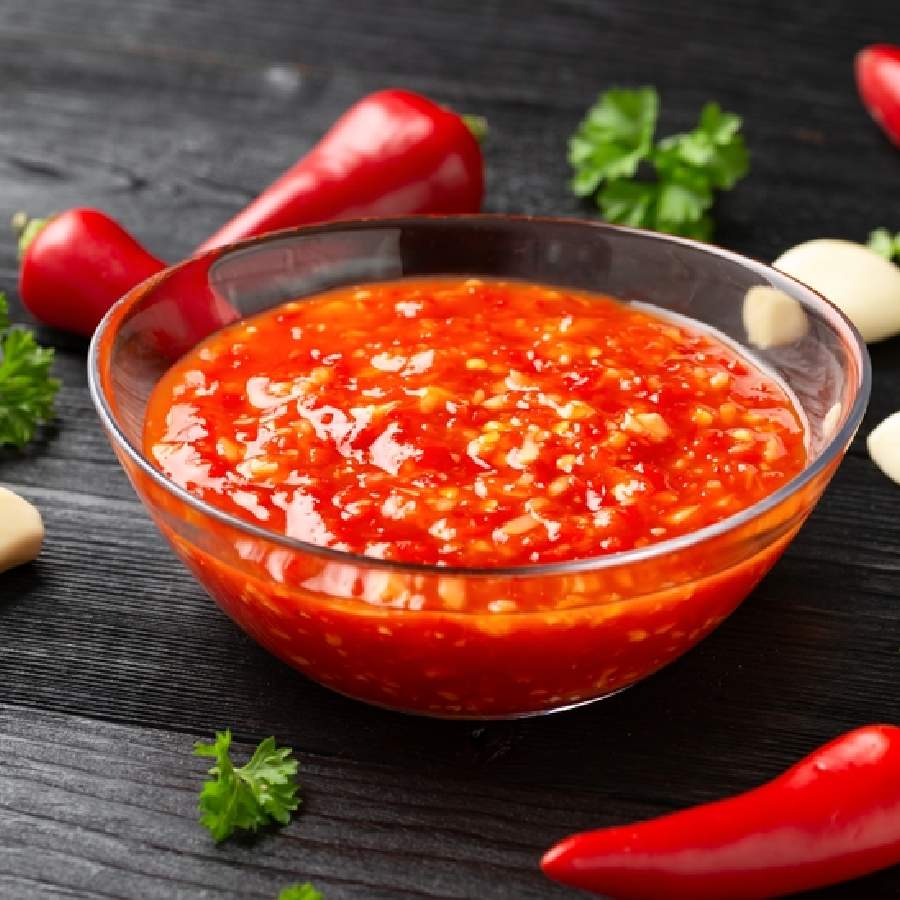 রকমারি চাটনি দিয়েই করুন স্বাদবদল।