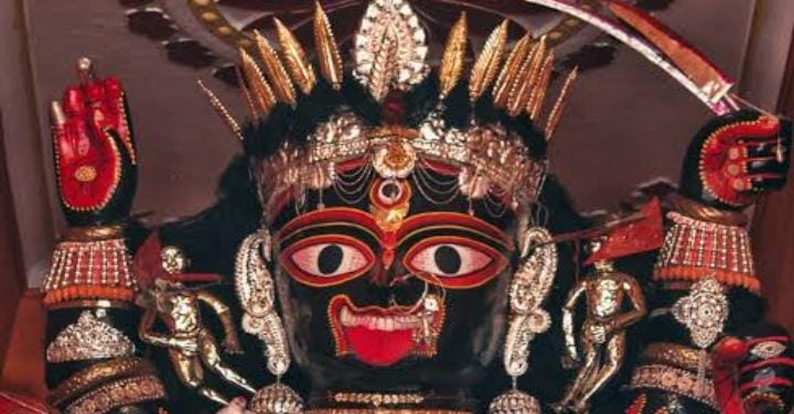 তিনি নিজের কন্যার বিয়ে দিলেন তন্ত্রসাধক সার্বভৌম আগমবাগীশ-এর সঙ্গে। এই আগমবাগীশ ছিলেন পণ্ডিত কৃষ্ণানন্দ আগমবাগীশের প্রপৌত্র এবং আগমশাস্ত্রজ্ঞ বলে এই উপাধি লাভ করেন। 