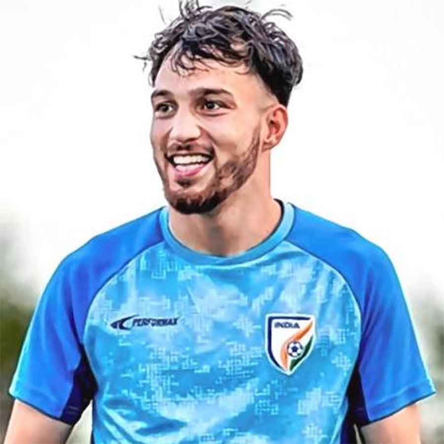 Discussion on Suhail Bhat's double goal