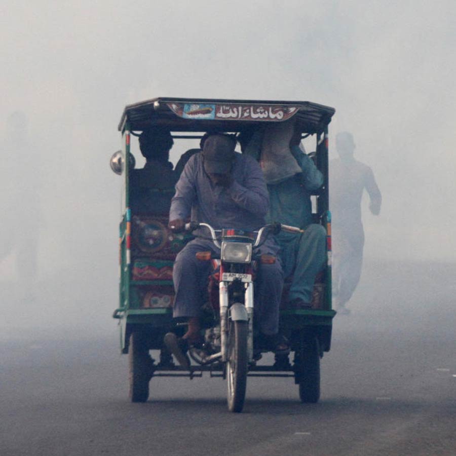 What is Tehreek-i-Labbaik Pakistan which bleeds Islamabad through violent march