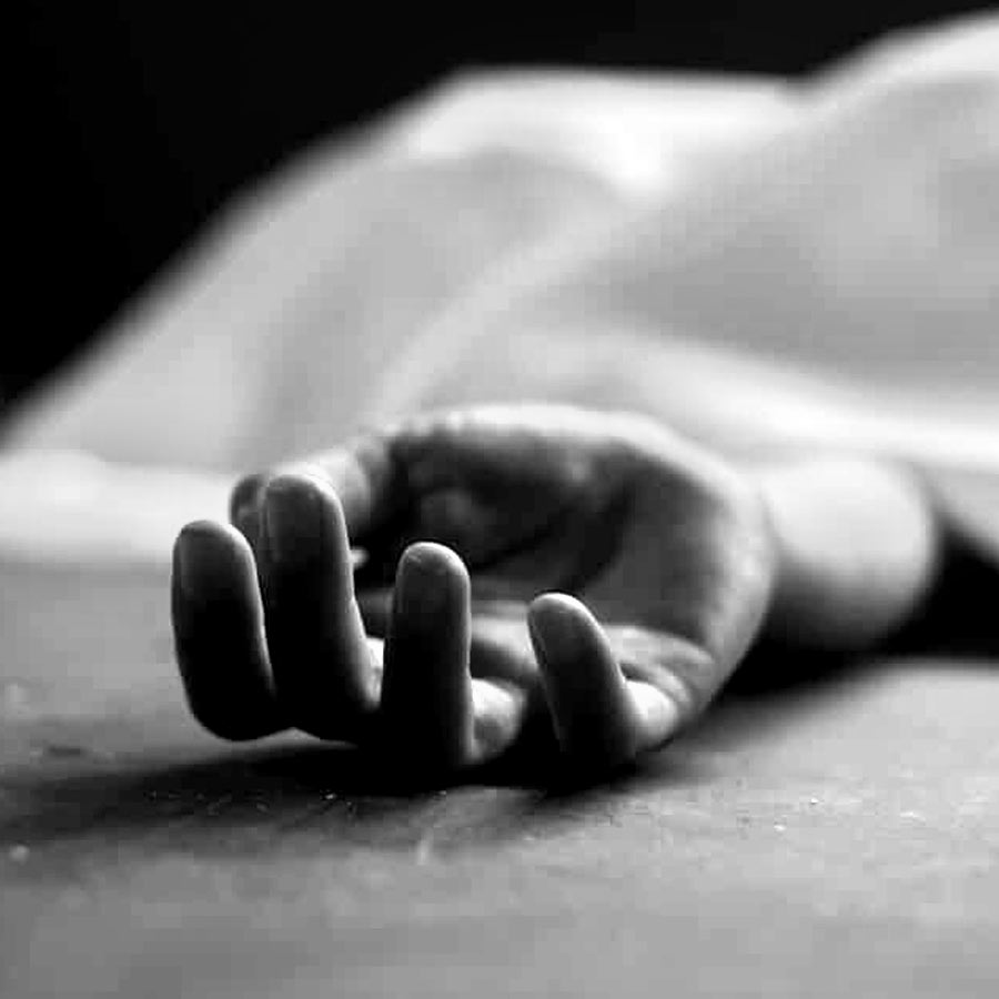 A minor died due to electrocution while working in a factory in Uttar Dinajpur