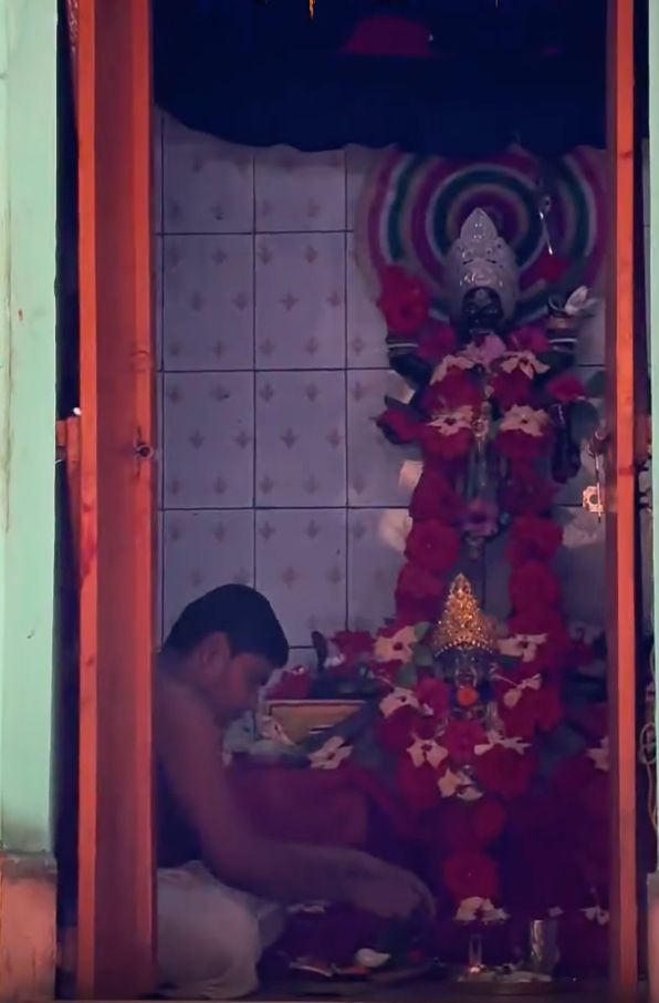 ১৮৬৬ সালে ‘কপালকুণ্ডলা’ উপন্যাস প্রকাশিত হওয়ার পরে এই দরিয়াপুরের একটি মন্দির কপালকুণ্ডলা মন্দির নামে পরিচিতি পায়। 