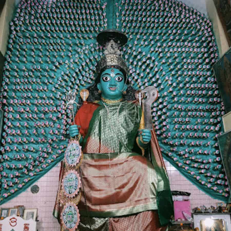 এর পর মাটির প্রতিমা তৈরি করে বুদ্ধ পূর্ণিমার দিন প্রতিষ্ঠা হয় দেবীর। 