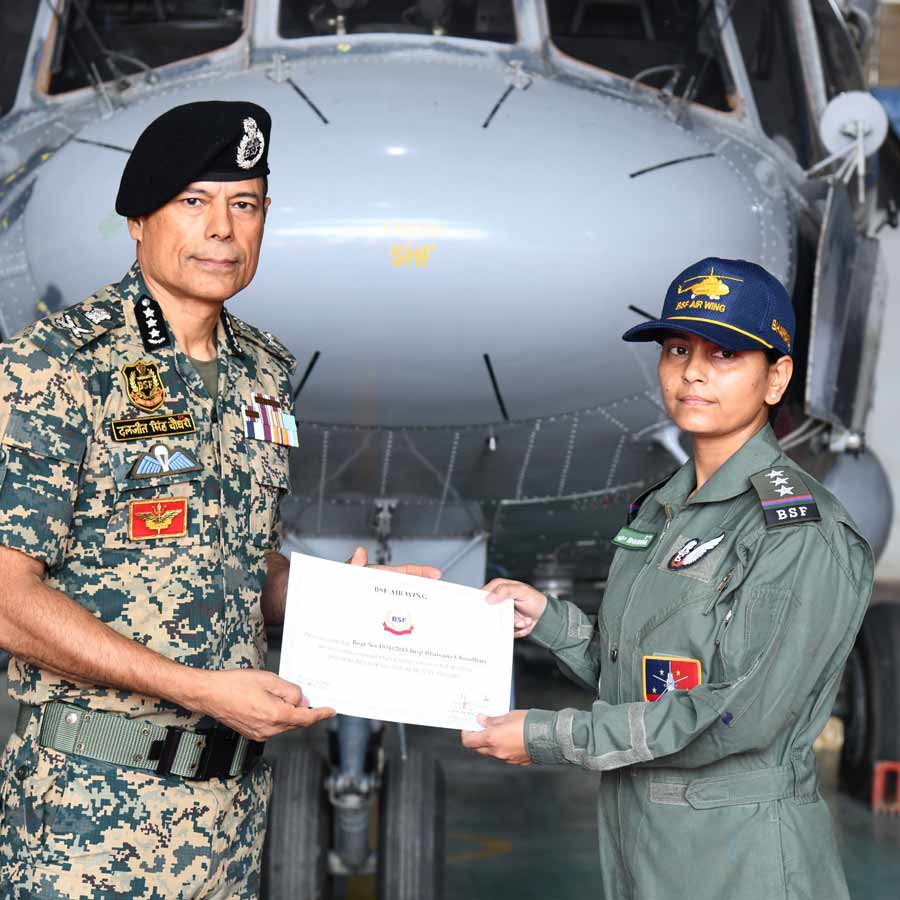 Inspector Bhawna Chaudhary becomes the first woman flight engineer of Border Security Force’s Air Wing dgtl