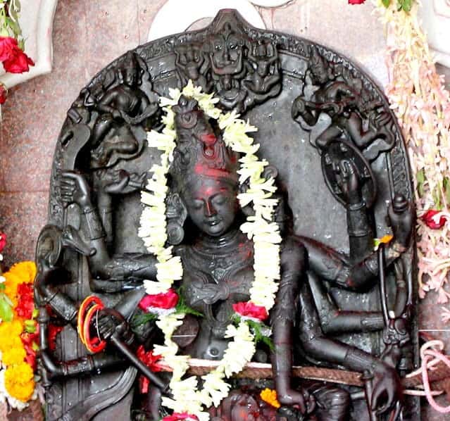 ক্ষীরগ্রামে অবস্থিত যুগাদ্যা যেখানে দেবুর পায়ের আঙুল পড়েছিল। 