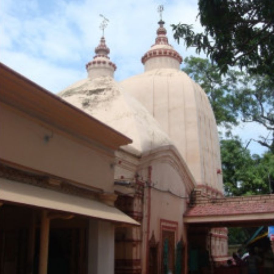 তমলুকের বিভাসে রয়েছে আরেক সতীপীঠ। সেখানে দেবী ভীমরূপা। 