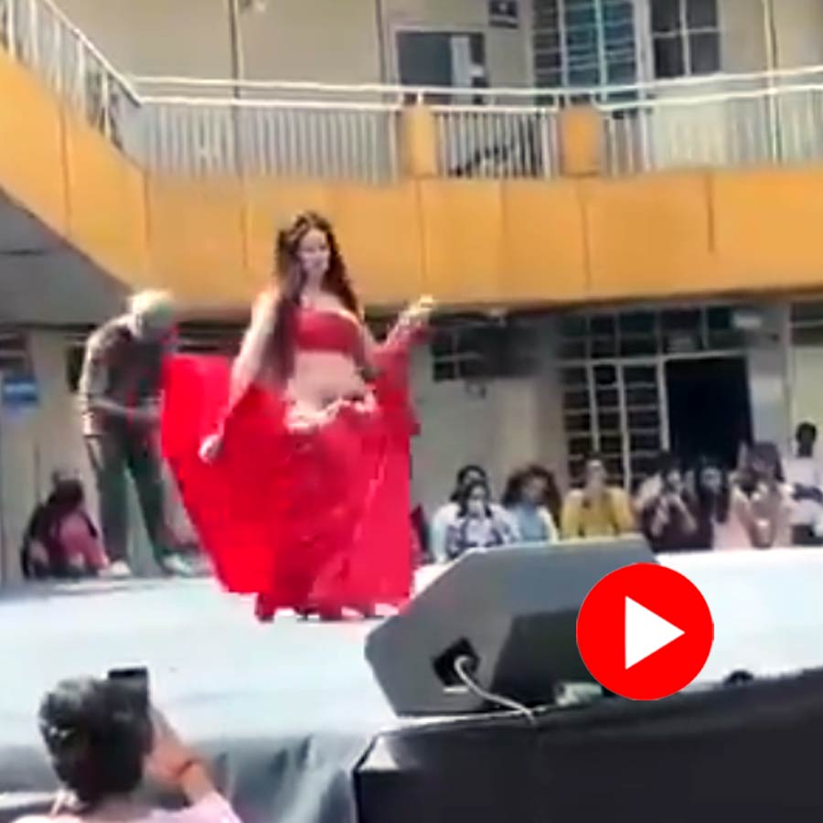 foreign dancers performing at College