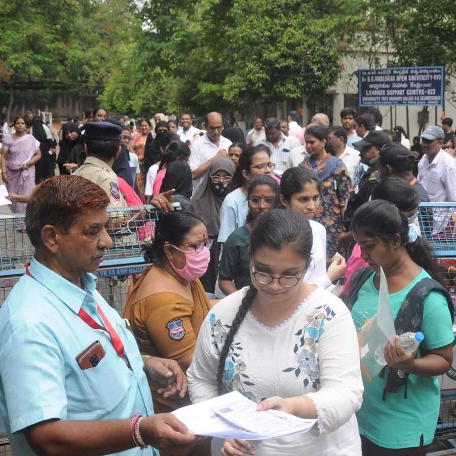National Medical Commission adds more than 9,000 medical seats after revised seat matrix for MBBS Dgtl