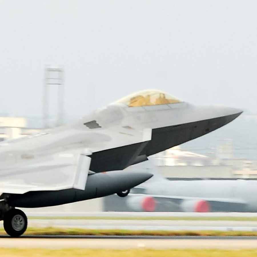 China claims their J-16 war planes defeated F-22 and F-35 stealth US fighters in Indo Pacific Reasons 
