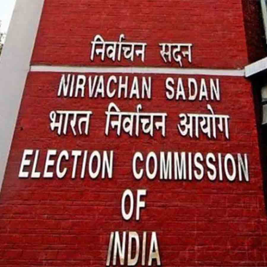 ECI turned down Mamata Banerjee's request to stop SIR claiming mapping work is  running well and fast in West Bengal