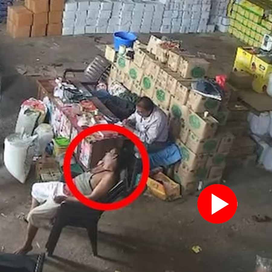 employee died of a heart attack