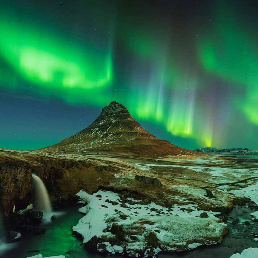 Five countries without military forces