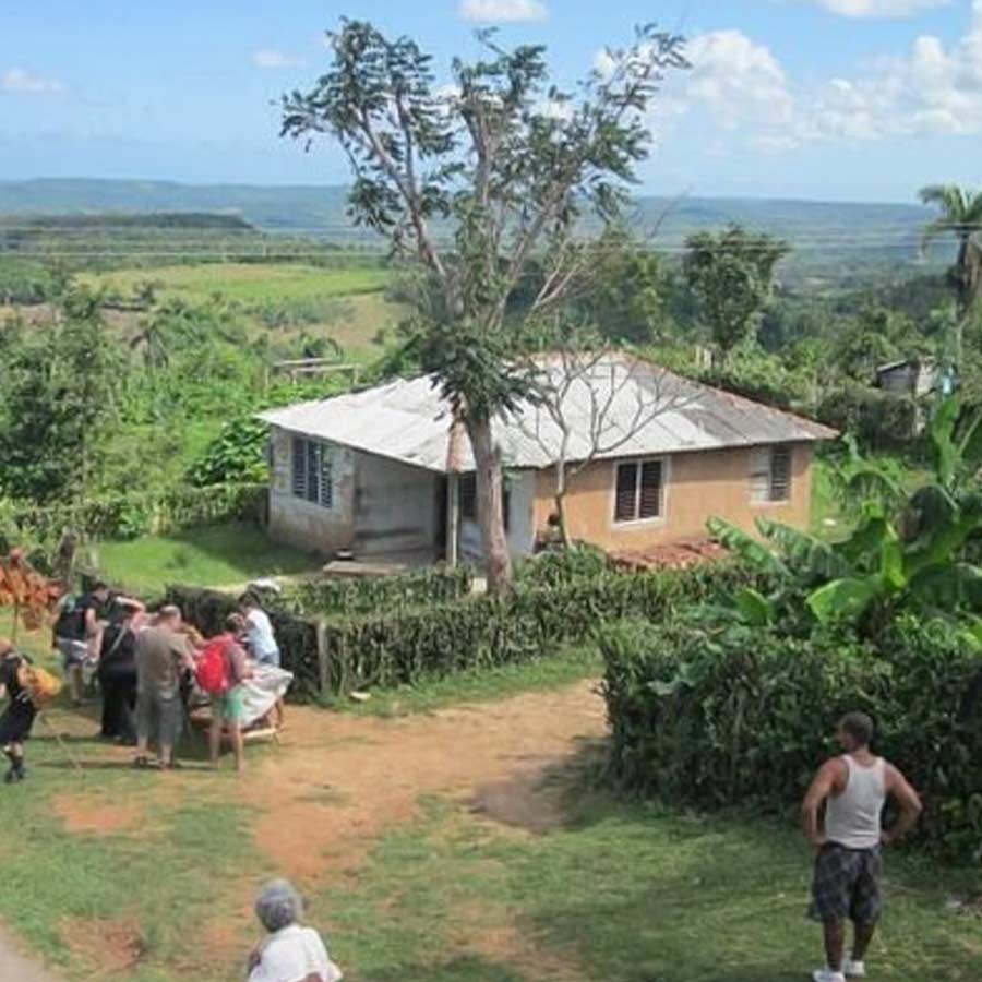 Maharashtrian porter’s 12 year old daughter Aditi Parthe selected for NASA tour