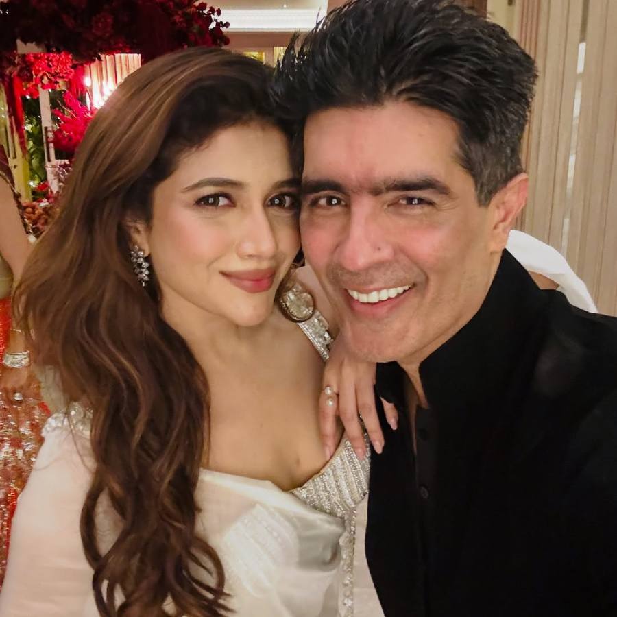 Tollywood Actress Souraseni Mitra attends Bollywood Designer Manish Malhotra’s star Studded Party  dgtl