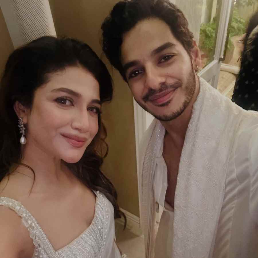 ঈশান সিংহ খট্টরের সঙ্গে সৌরসেনী।