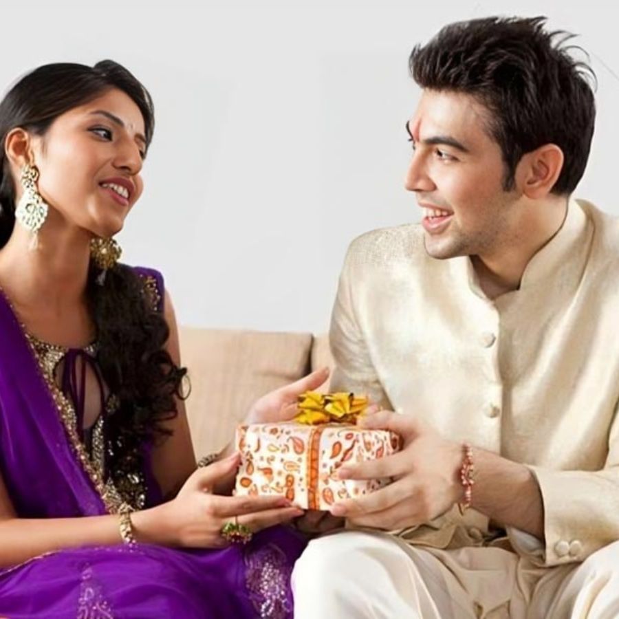 Gadget gift items for Bhai Phota 2025 dgtl