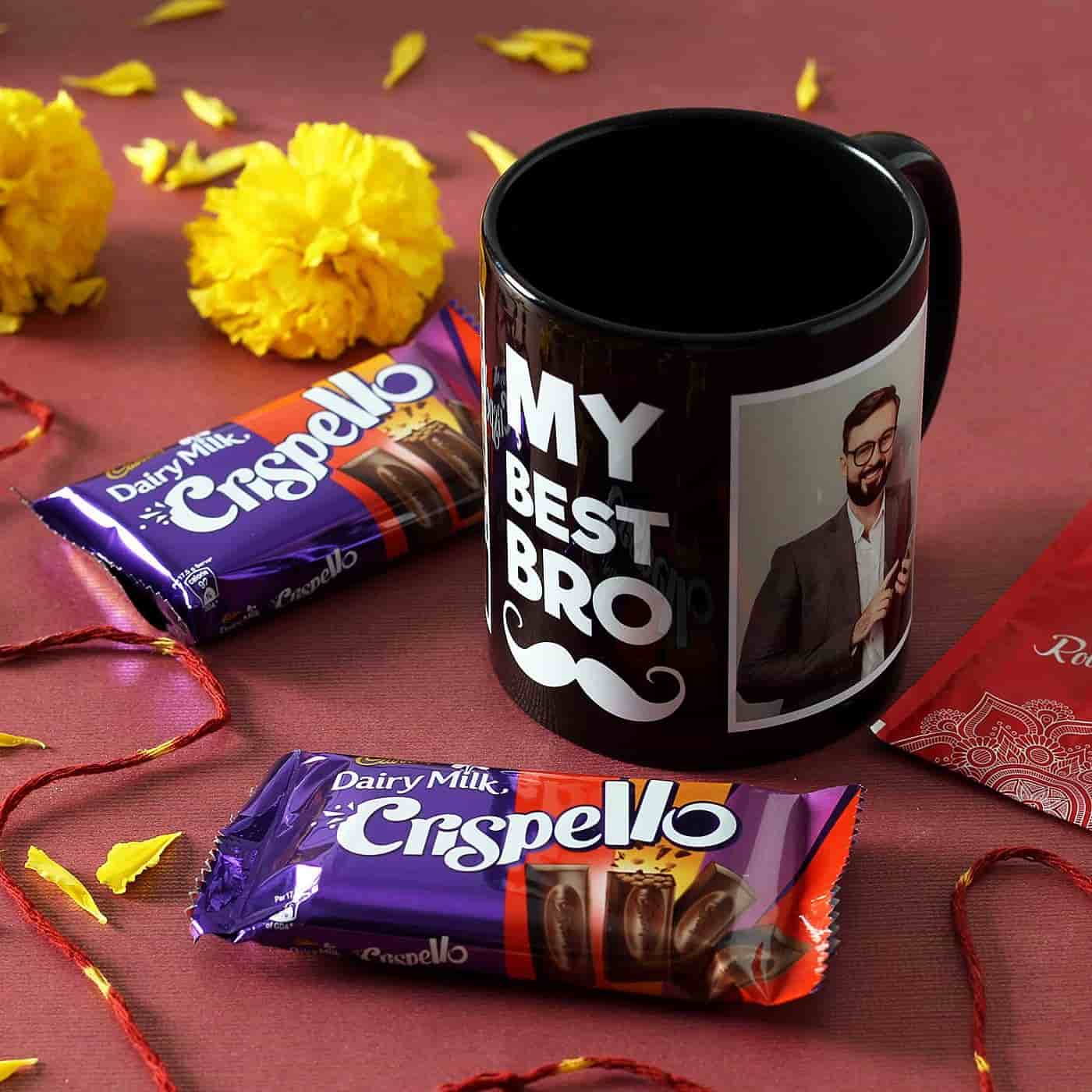  ডিজাইনার কফি মগও ২০০ টাকার মধ্যে স্বচ্ছন্দ্যে চলে আসবে। তবে নিজেদের ছবি দিয়ে বা ভাইফোঁটা লেখা কাস্টোমাইজ়ড মগ বানাতে চান তাহলে খরচ সামান্য বাড়বে। 