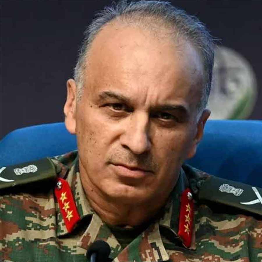 লেফটেন্যান্ট জেনারেল রাজীব ঘাই।