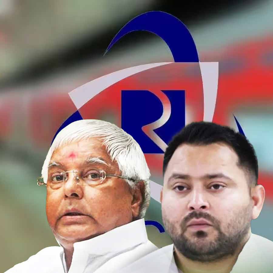 Lalu Prasad Yadav and his family allegedly charged in IRCTC Hotel corruption amid Bihar assembly election, know the scam