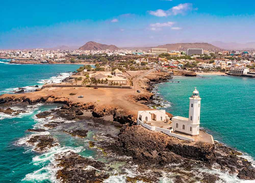 কেপ ভার্দে, যা ঘুরতে যাওয়ার জন্য পর্যটকদের কাছে জনপ্রিয়।