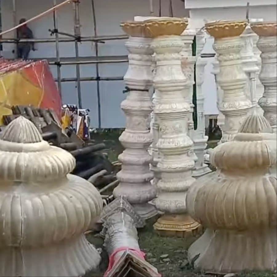 প্রতি বছরই তাদের আয়োজন ও পরিকল্পনায় নতুনত্বের ছোঁয়া থাকে, এ বারেও তার ব্যতিক্রম হয়নি।