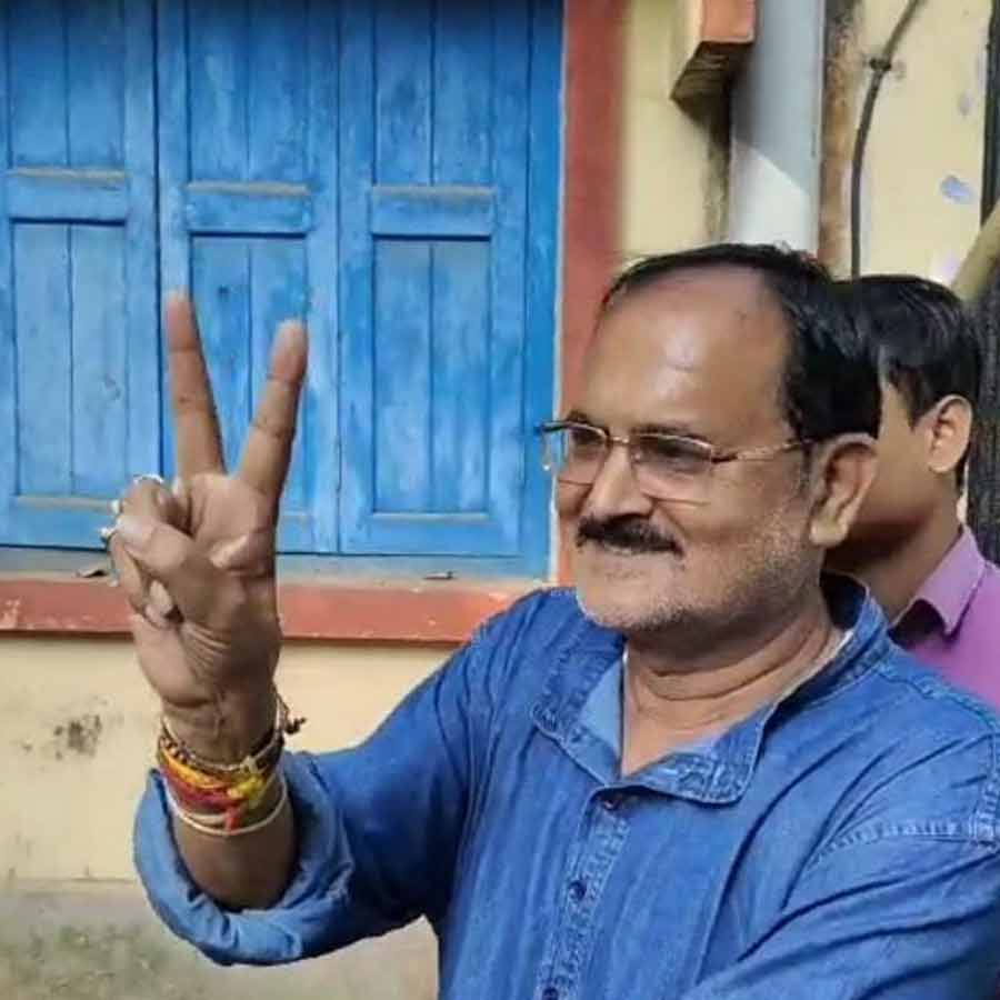 After one day of his arrest Former Chairman of Ghatal Municipality got bail dgtld