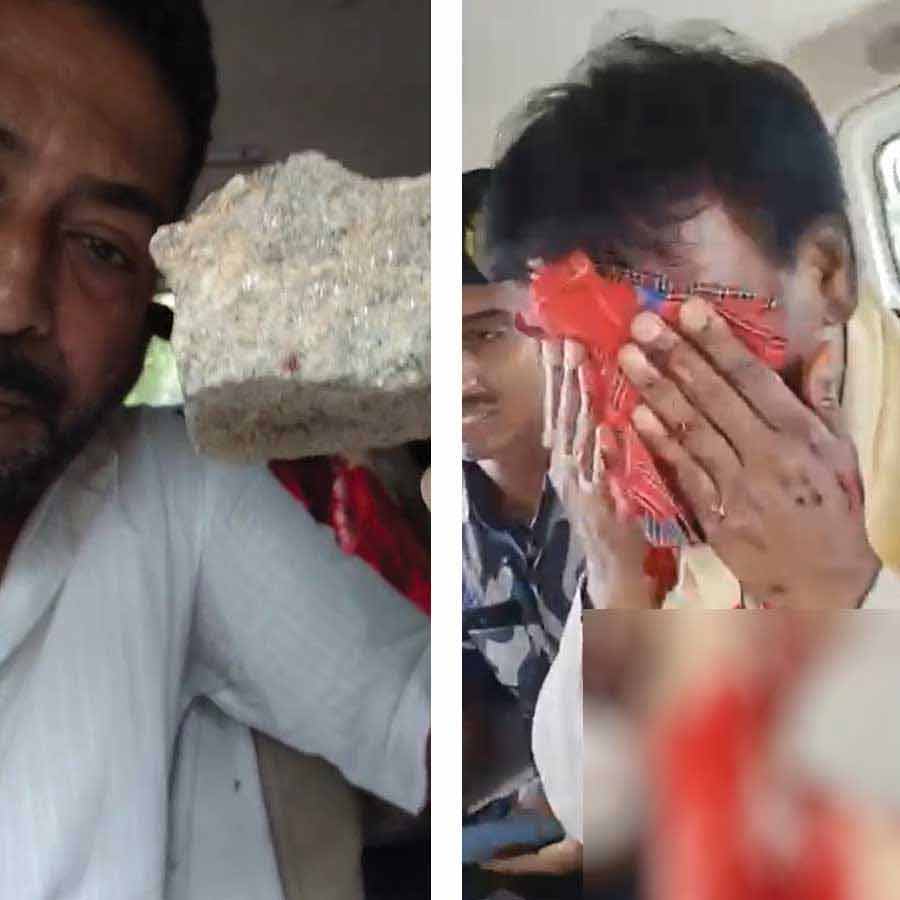 Police arrested another person in connection with the harassment of BJP MP Khagen Murmu and MLA Shankar Ghosh dgtld