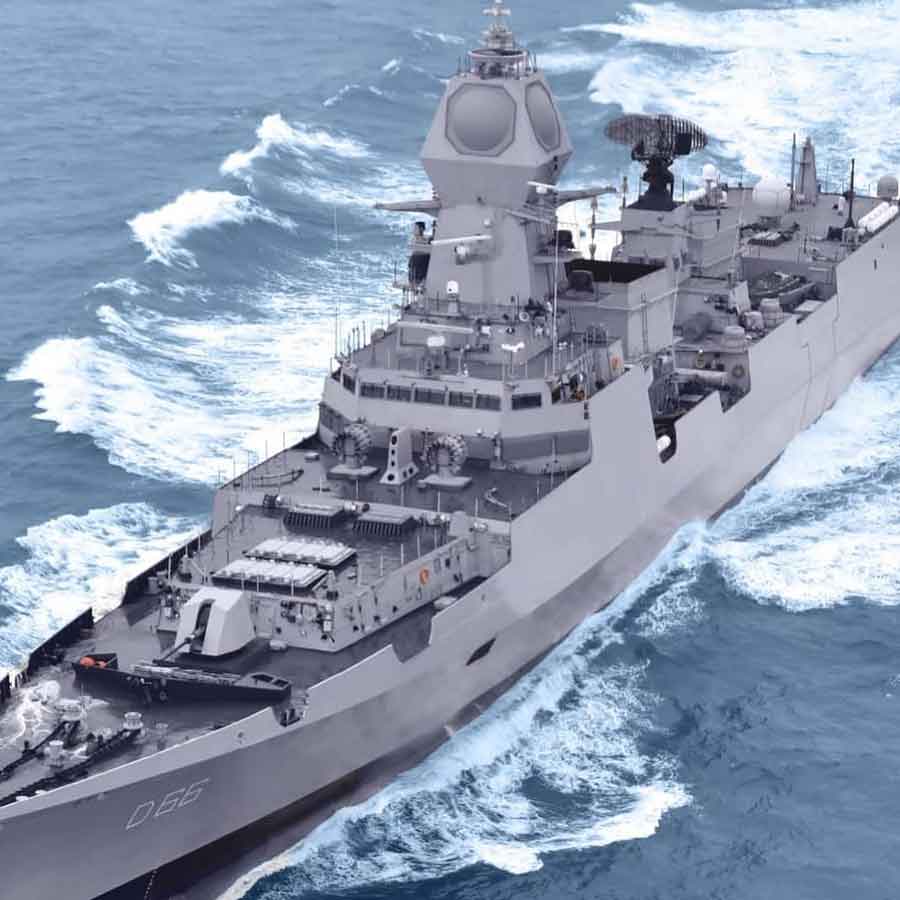 India will build country's first Electric warship with partnership of Rolls-Royce 