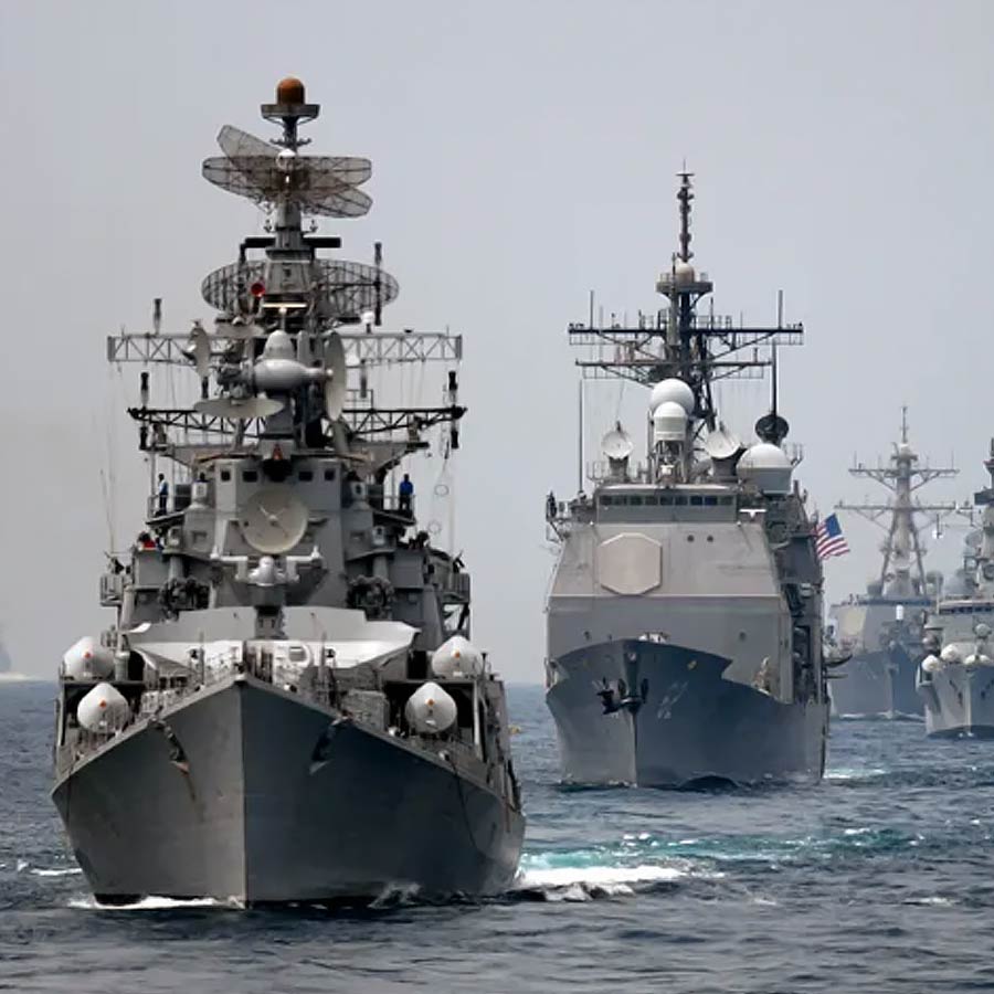 India will build country's first Electric warship with partnership of Rolls-Royce 