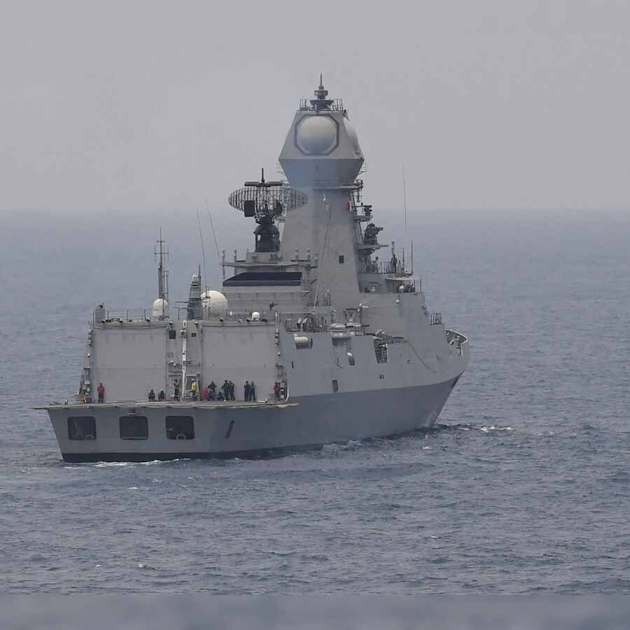 India will build country's first Electric warship with partnership of Rolls-Royce 