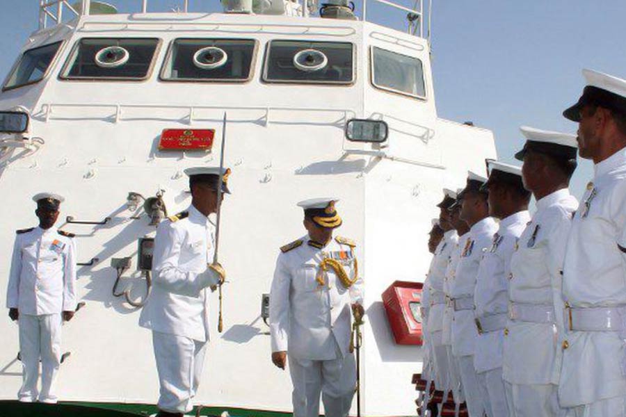 India will build country's first Electric warship with partnership of Rolls-Royce 