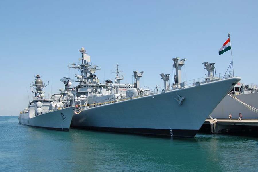 India will build country's first Electric warship with partnership of Rolls-Royce 