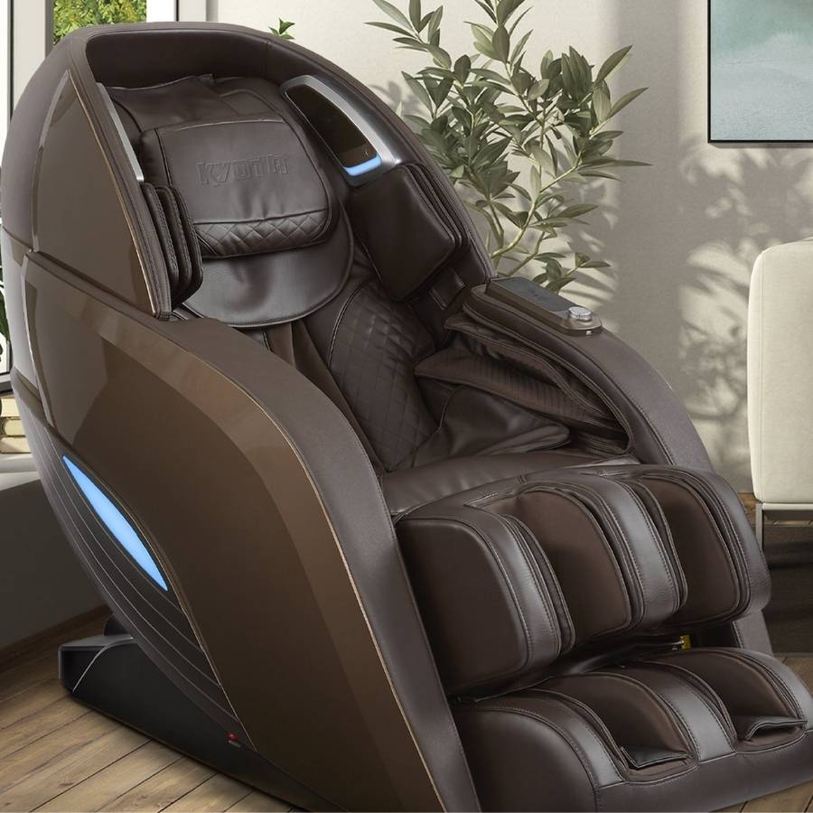 দিনের পর দিন সংসারের বা অফিসের চাপ সামলানোর জন্য আপনার বোন হয়তো দশভুজা দেবীর মতোই কাজ করে চলেছেন। এমন কর্মব্যস্ততার পর তার একটা আরামের বিরতি দরকার। এই ভাইফোঁটায় তাকে ম্যাসাজ চেয়ার উপহার দিয়ে একটা শান্তি এনে দিতে পারেন।