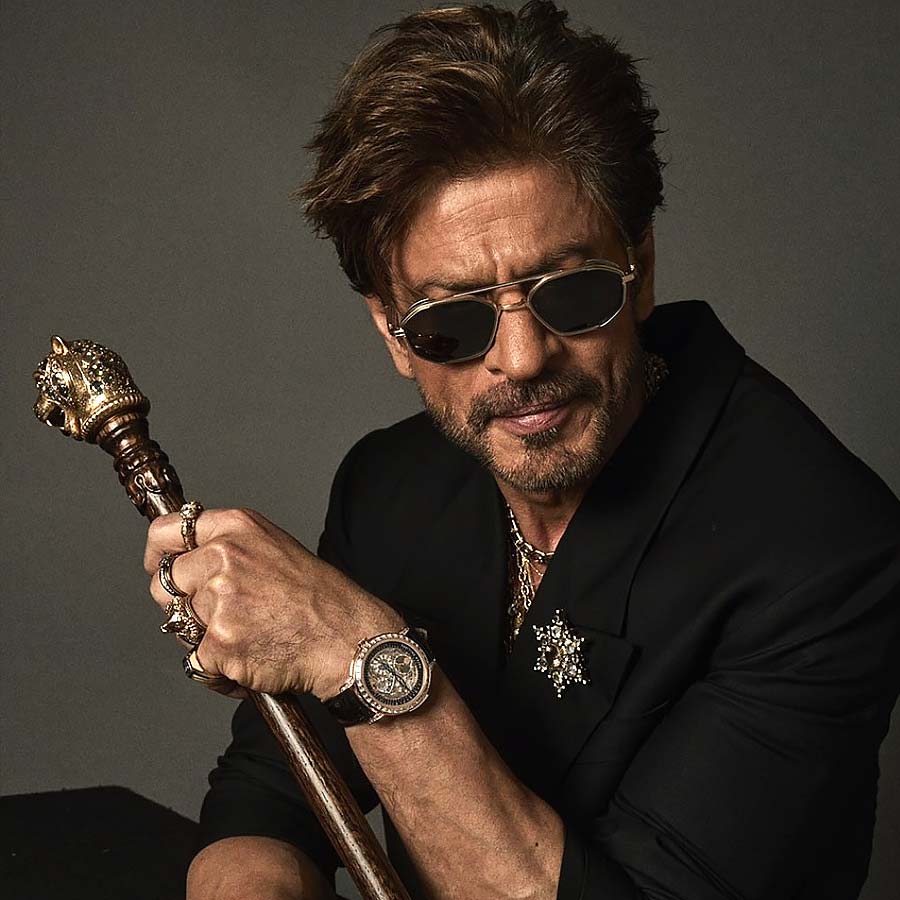 hah Rukh Khan Defended Endorsing Cigarettes, Cold Drink old interview resurfacing dgtl