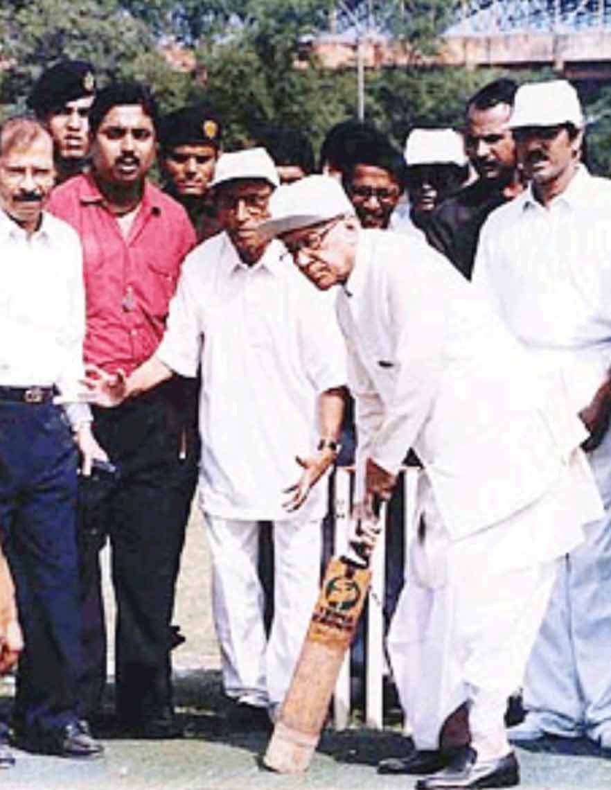 Bengal, which had a tradition of cooperation during social need, witnesses fierce competition around relief works during North Bengal disaster