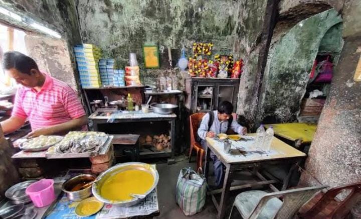 এই দোকান জড়িয়ে রয়েছে সিপাহি বিদ্রোহের সঙ্গেও। 