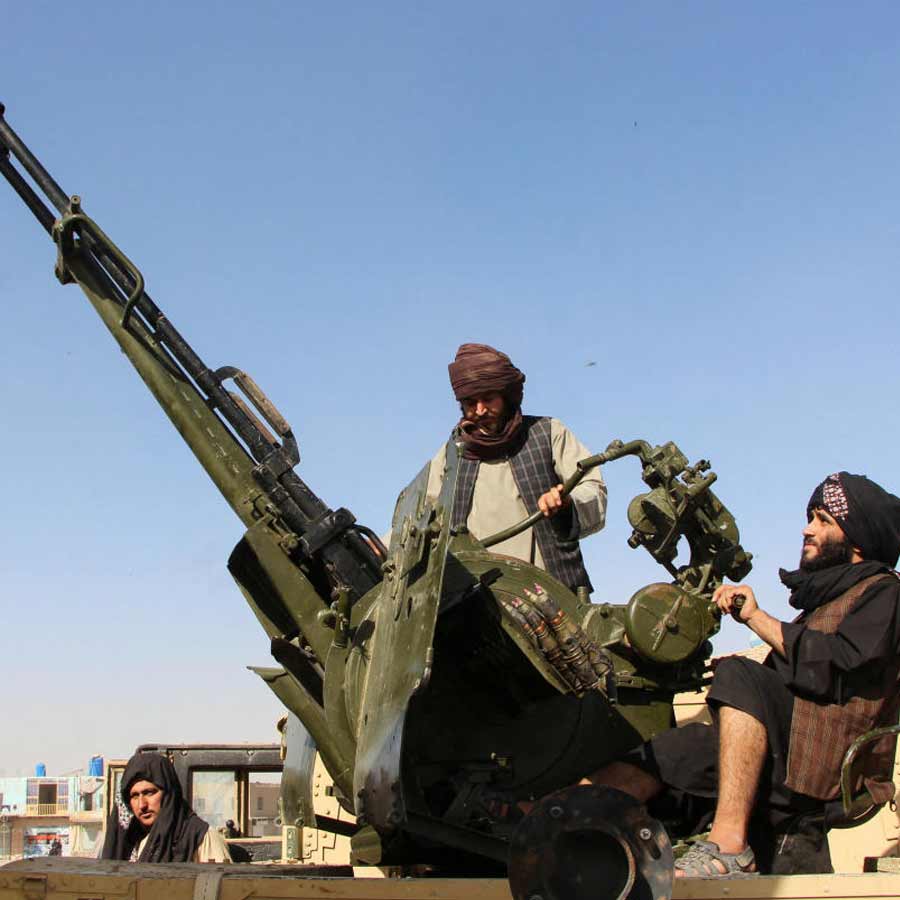 Detailed Comparison of Military Strength, Weapons, and Defence Power of Afghanistan and Pakistan