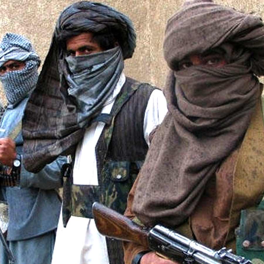 Detailed Comparison of Military Strength, Weapons, and Defence Power of Afghanistan and Pakistan