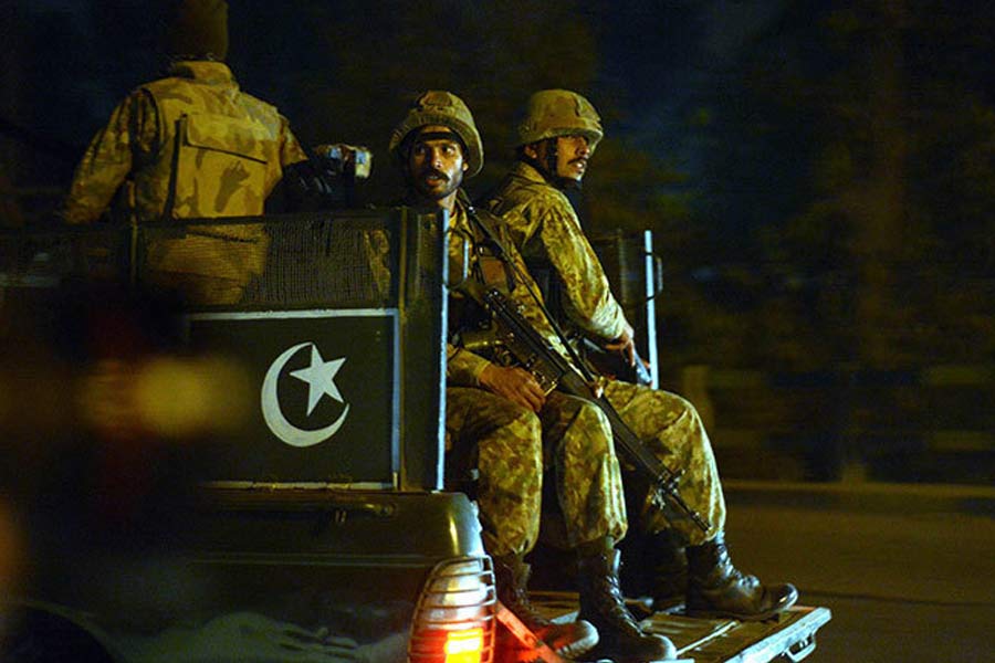 Detailed Comparison of Military Strength, Weapons, and Defence Power of Afghanistan and Pakistan