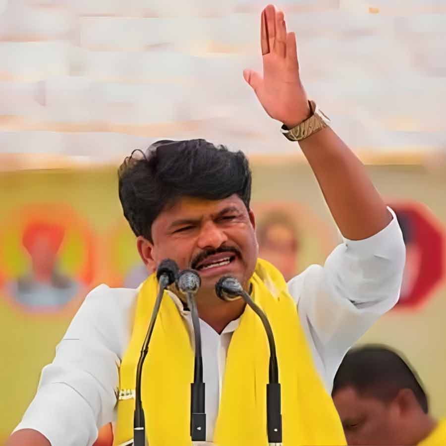 Maharashtra BJP MLA asks girls not to go to gym and practice yoga dgtl